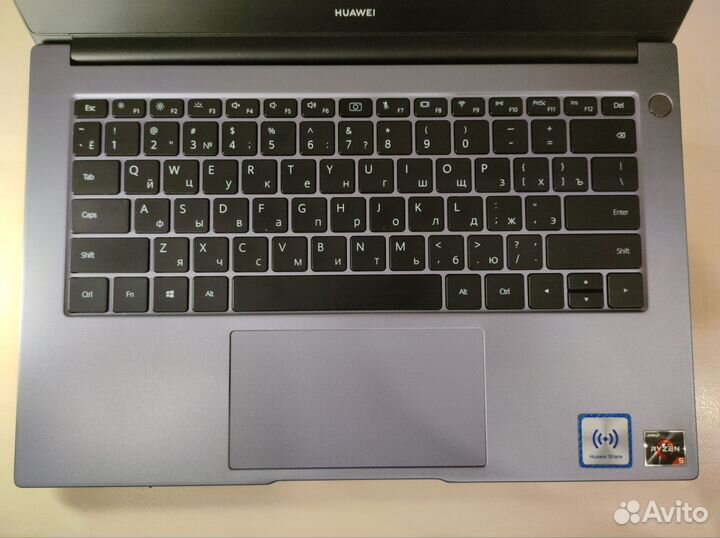 Huawei matebook d14