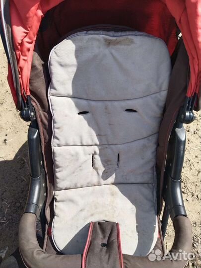 Прогулочная коляска