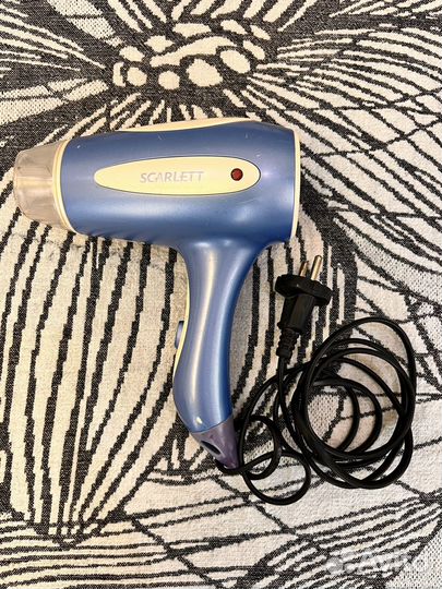 Фен для волос scarlett