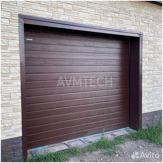 Секционные ворота