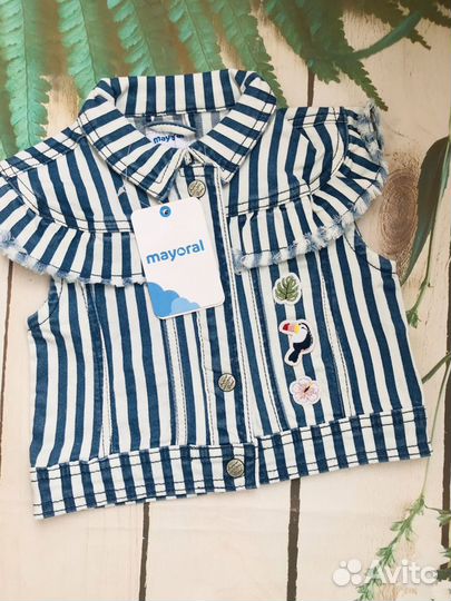 Джинсовая жилетка mayoral