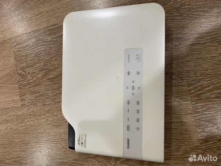 DLP проектор Casio XJ-A150V
