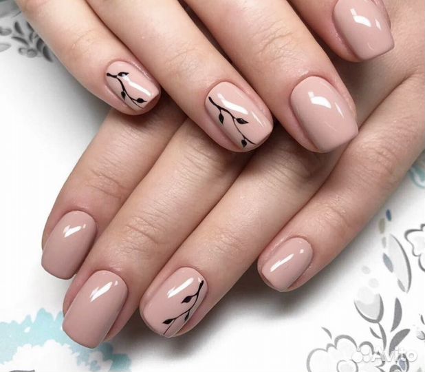 Наращивание ногтей на дому