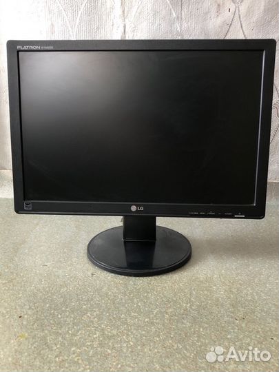 Монитор LG flatron