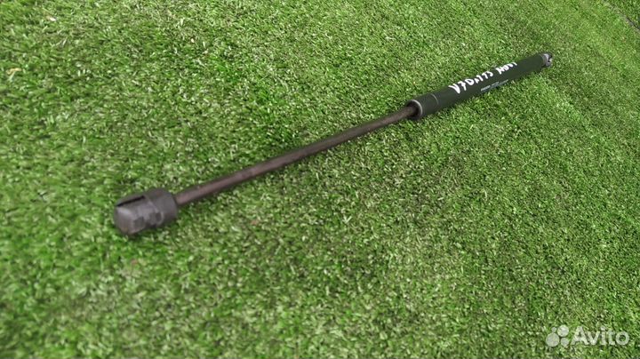 Амортизатор пола багажника Volvo V70 B5254T10 2010