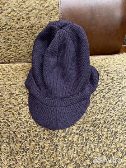 Шапка и перчатки. Armani