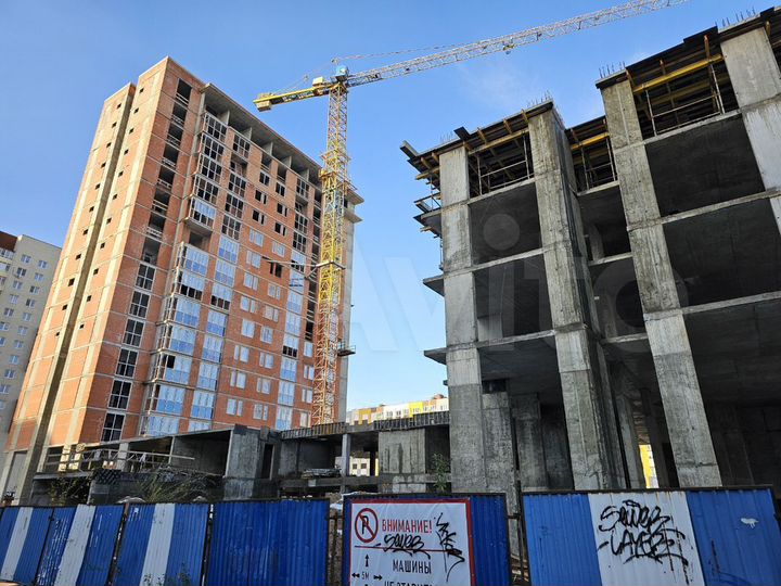 2-к. квартира, 73,8 м², 2/15 эт.