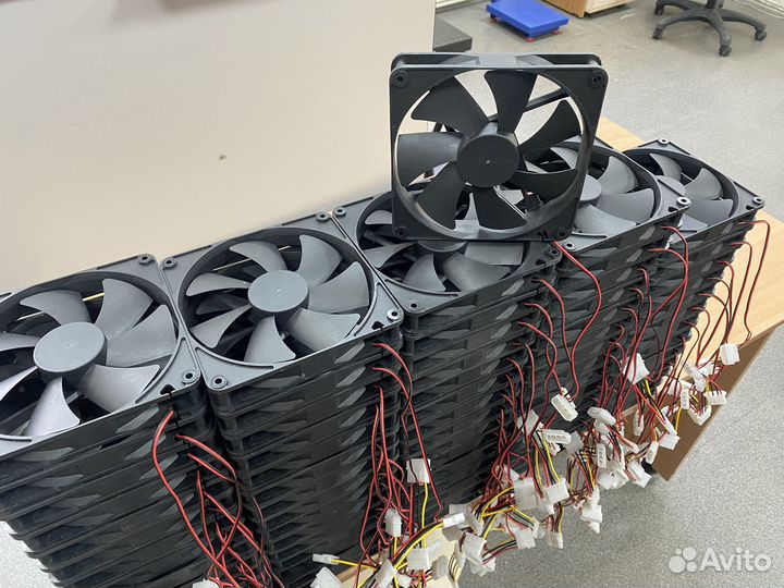 Вентилятор 140мм для пк, блока питания, майнинга