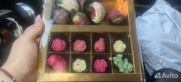 Шоколадные наборы 8 марта