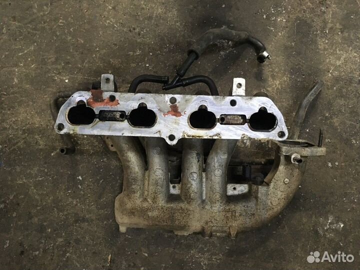 Коллектор впускной (Kia Spectra)