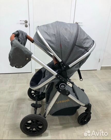 Коляска 3 в 1 с автолюлькой