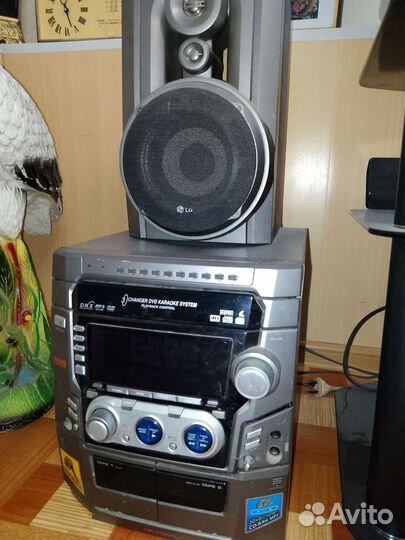 Муз центр с Блютузом