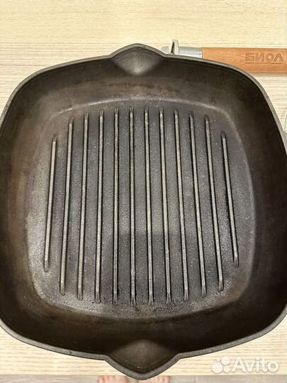 Сковорода чугунная гриль biol
