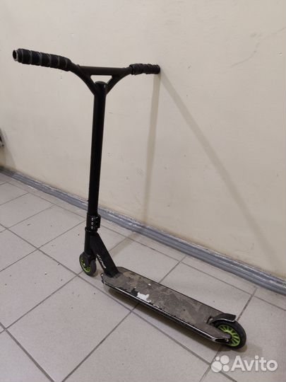 Трюковой самокат