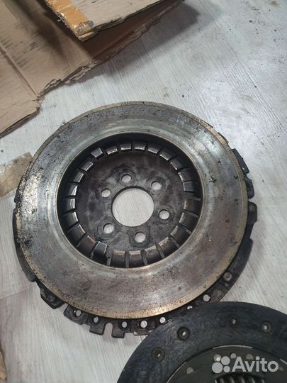 Маховик двигателя 030103019с Golf IV 1.4 16кл