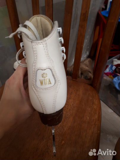 Фигурные коньки wifa 26LL