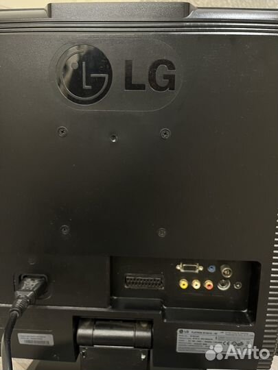 Монитор с тв-тюнером LG M1921A