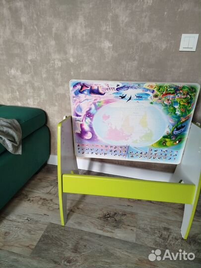 Детский стол и стульчик