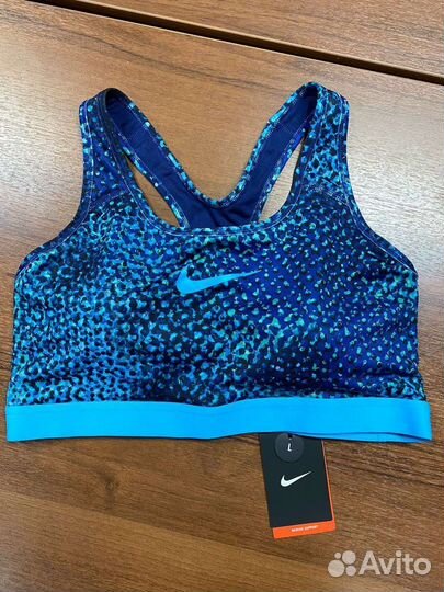 Женская спортивная одежда nike