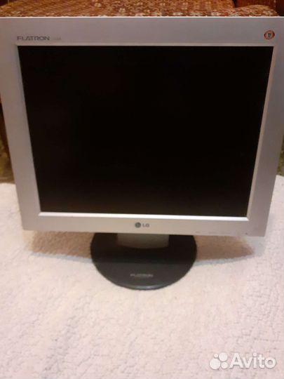 Неработающий LG flatron монитор