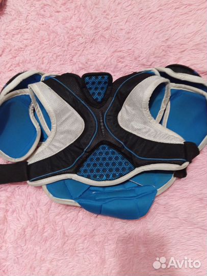 Нагрудник детский хоккейный Бауэр