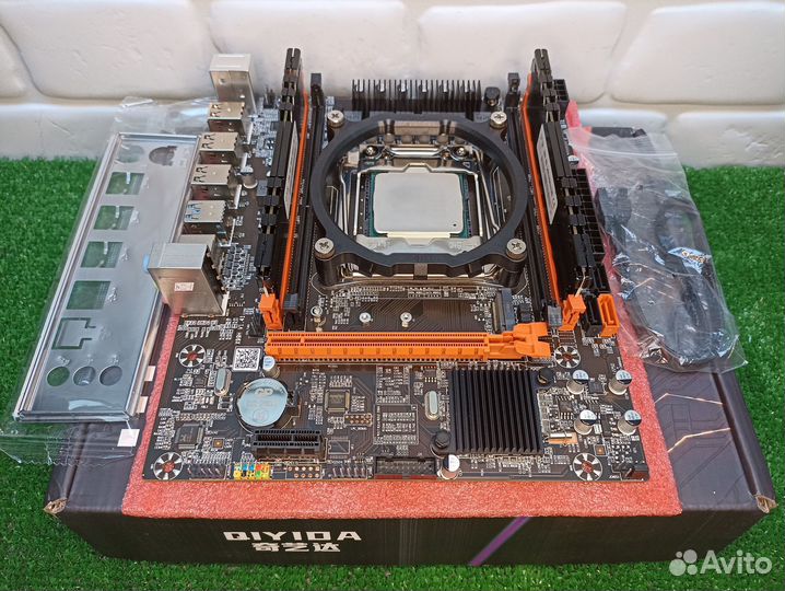Комплект X99 + Xeon E5-2640v3 + 16/32Гб DDR4
