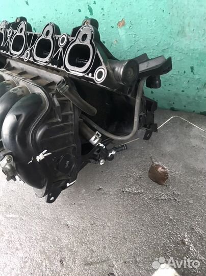 Впускной колектор mazda demio