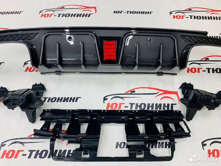 Диффузор Brabus под карбон на Mercedes С w205