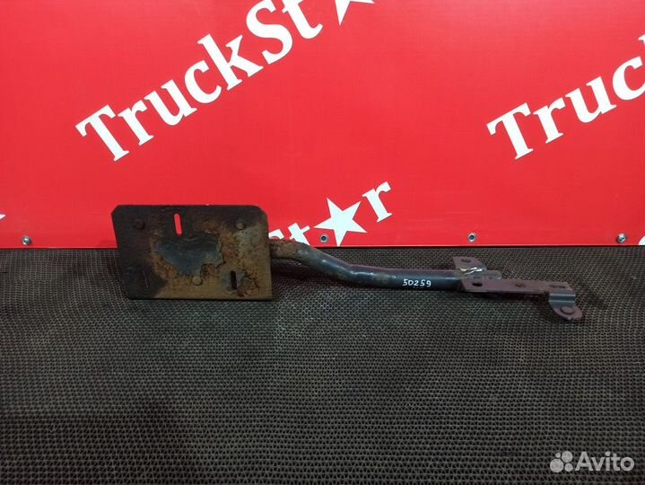 Кронштейн патрубка воздушного фильтра