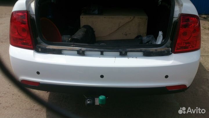 Бампер приора 2 с парктрониками