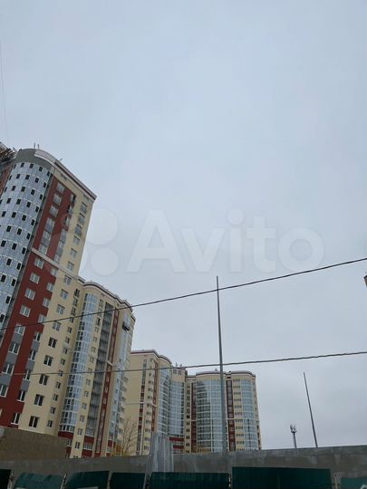 3-к. квартира, 96 м², 17/17 эт.