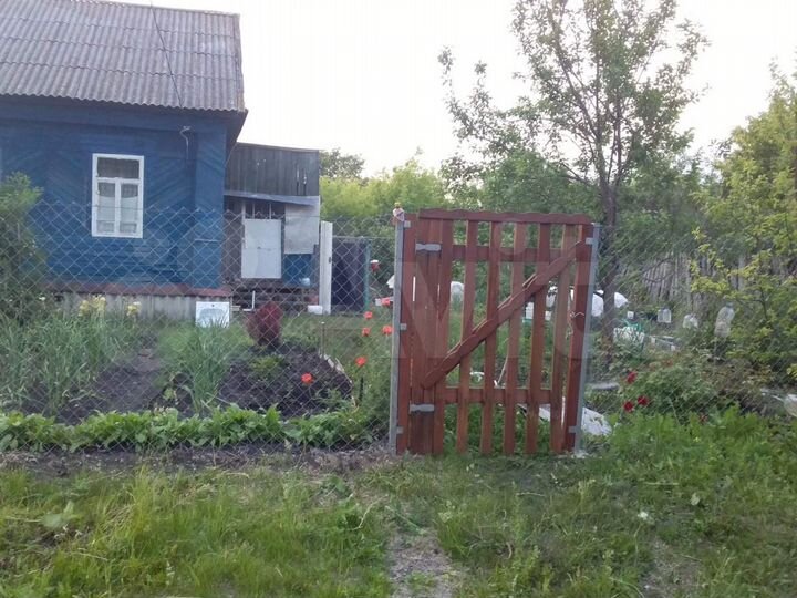 Дом 33 м² на участке 16 сот.