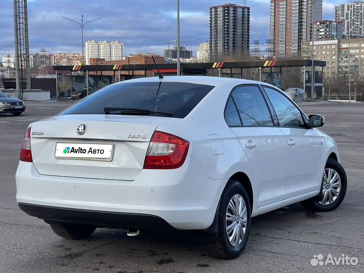 Skoda Rapid 1.6 МТ, 2015, 153 423 км