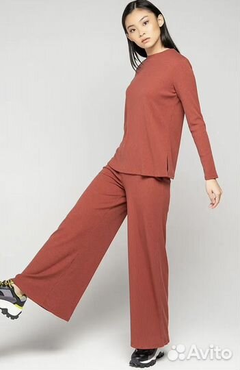 Костюм брючный
