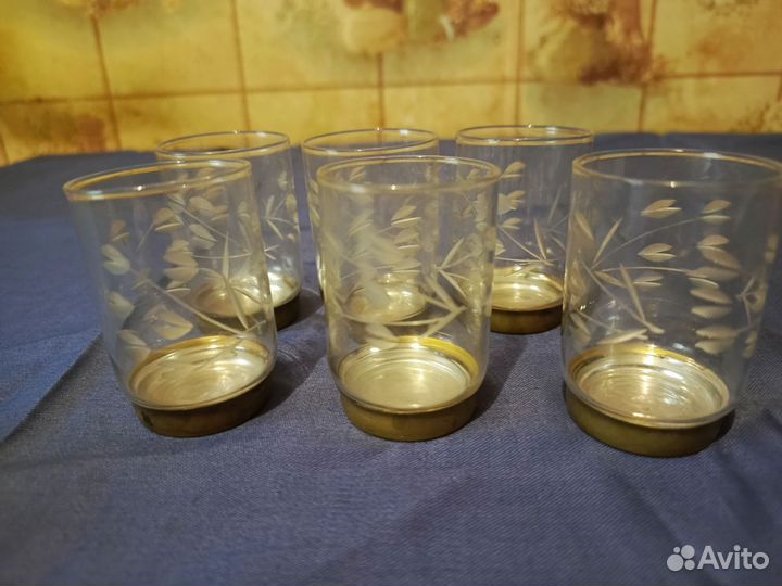 Рюмки, стаканы, бокалы