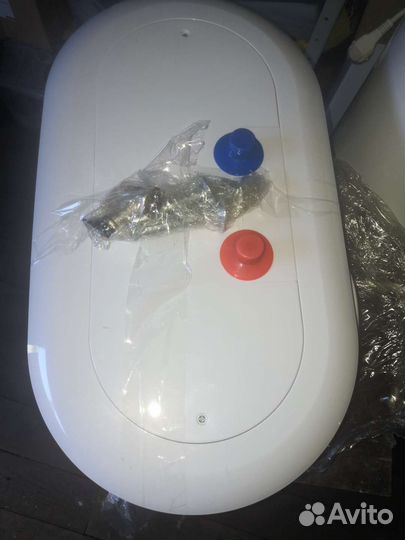 Новый бойлер Electrolux 80 л. нержавейка