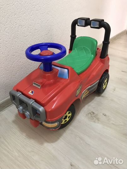Детская машина каталка Полесье Джип Molto с ручкой