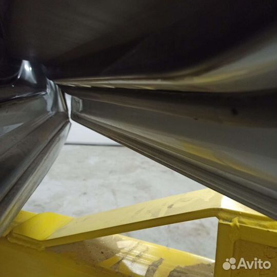 Передняя правая дверь Chevrolet Cruze