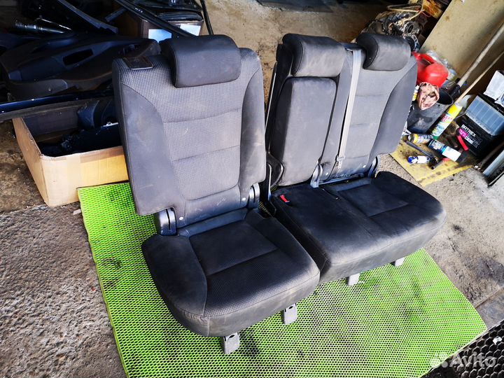 Сидение заднее на Kia Sorento (XM) 09-н.в подогрев