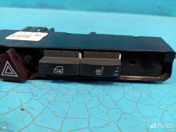 Блок кнопок управления Opel Astra H Gtc L08 Z18XER