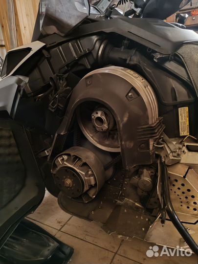 Продам BRP Lynx commander xtrim