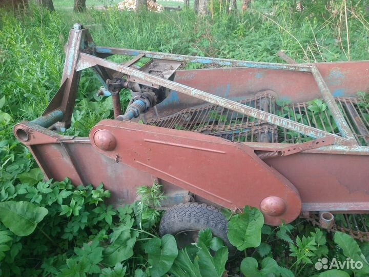 Копатель корнеплодов Агротехника Плюс КН-2.2, 1990