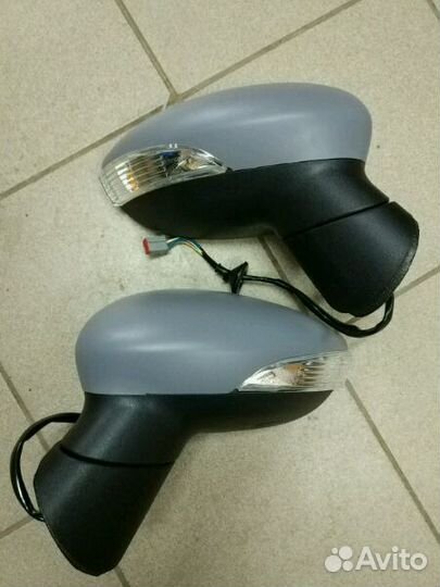 Зеркало Форд Фиеста 2016 2017