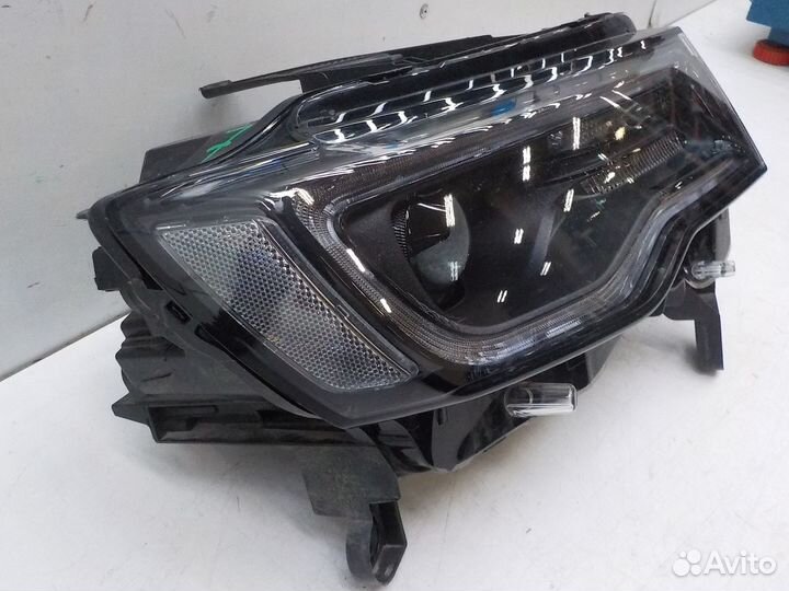 Фара правая Jeep Grand Cherokee 2013