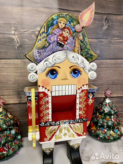 Щелкунчик Орехокол ручной работы 32 см