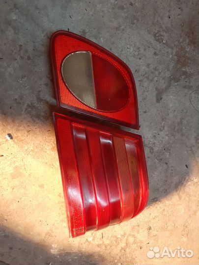 Залние фонари мерседес 210