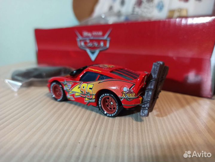 Молния маквин маттел