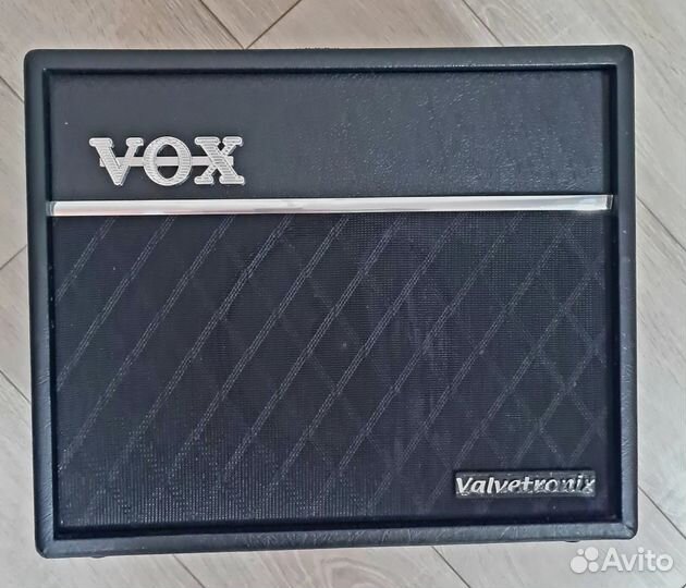 Ламповый комбоусилитель VOX VT20+ 30 вт