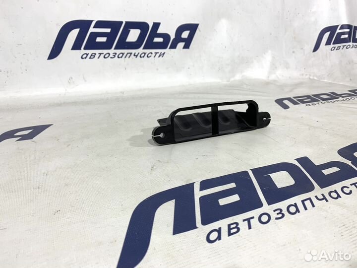 Воздуховод резонатора Hyundai Solaris 2 (17) / Kia