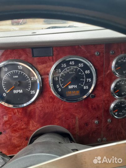 International 9400i, 2003